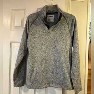 Sonoma gray pull over. Size small. Snap collar. Worn once